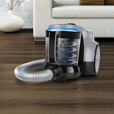 Black & Decker BXVML700E Bagless Vacuum Cleaner