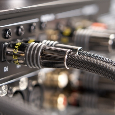 Eagle Cable Deluxe II Opto + Adaptor 10m