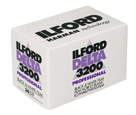 ILFORD 135-36 3200 DELTA PROF