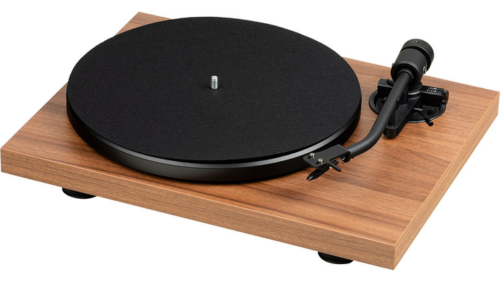 Music Hall mmf Mark1  (Walnut)