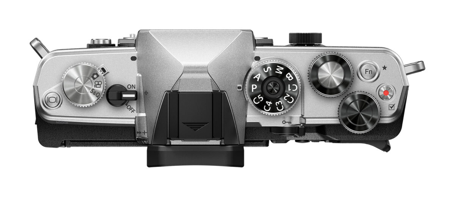Olympus OM-System OM-3 body silver, CB-USB13 USB cable, Shoulder strap, Instruction manual, Warranty