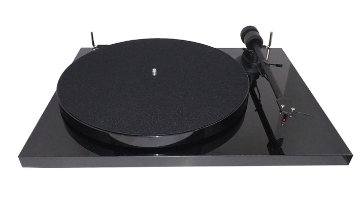 Pro-Ject E1 Phono Πικάπ με Προενίσχυση (Black)