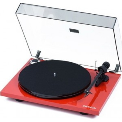 PRO-JECT ESSENTIAL III Highgloss Red + Ortofon OM 10E