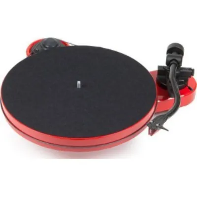 PRO-JECT RPM 3 Carbon Red + Ortofon 2M Silver