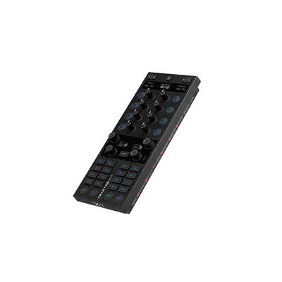 Native Instruments  Traktor X1 Mk3