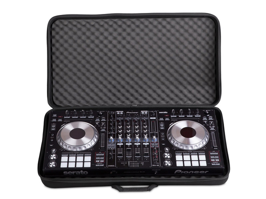 UDG GEAR  U8304 CREATOR CONTROLLER HARDCASE 2XL