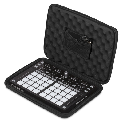 UDG GEAR  U8466BL UDG CREATOR PIONEER DDJ-XP2/RELOOP BUDDY/READY HARDCASE BLK