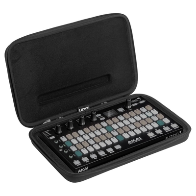 UDG GEAR  U8477BL CREATOR AKAI FIRE HARDCS BLACK