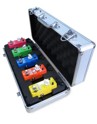 XVIVE F1 Flight Case για 5 πετάλια με καλώδια σύνδεσης